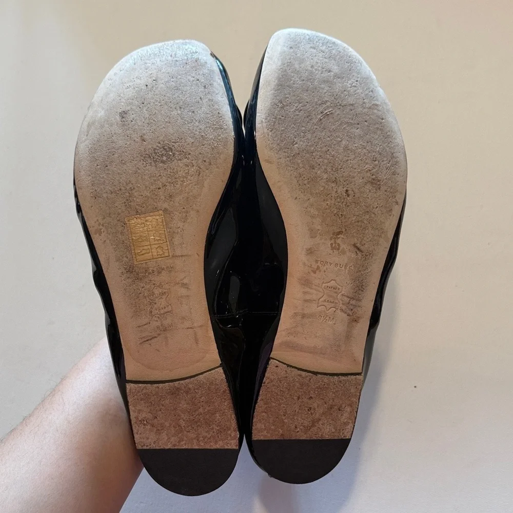 Tory Burch Glossy Black Flower Flats